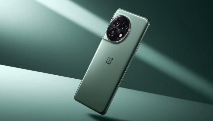 Exclusive Look at OnePlus 12 Leaked Renders and Design Features